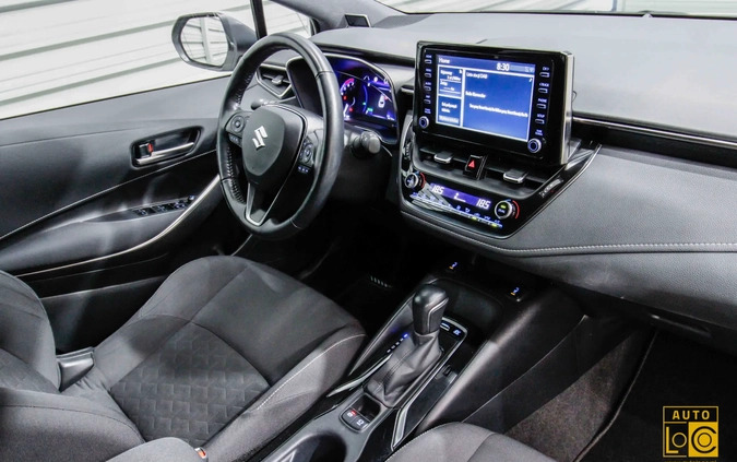 Suzuki Swace cena 93888 przebieg: 57000, rok produkcji 2020 z Ruda Śląska małe 562